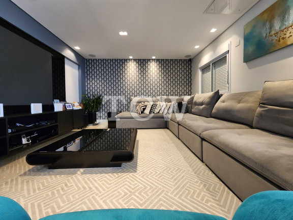 Apartamento com 3 Quartos à Venda, 250 m² em Aclimação - São Paulo