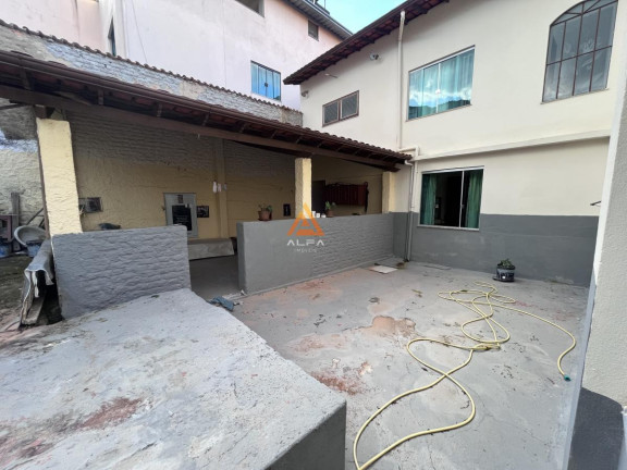 Imagem Casa com 3 Quartos à Venda, em Santa Cecília - Barbacena Imagem Casa com 3 Quartos à Venda, em Santa Cecília - Barbacena