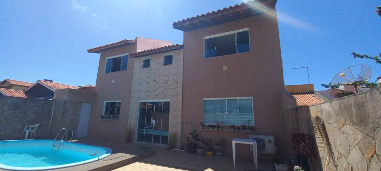 Imagem Casa com 5 Quartos à Venda, 240 m² em Salvador