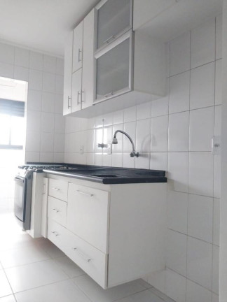 Imagem Apartamento com 2 Quartos à Venda, 69 m² em Jardim Tupanci - Barueri