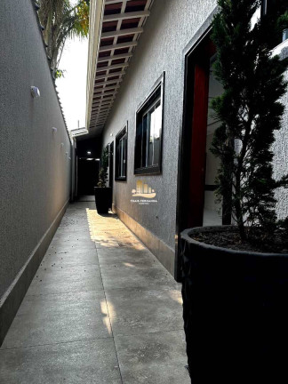 Imagem Casa com 3 Quartos à Venda, 330 m² em Caiçara - Praia Grande Imagem Casa com 3 Quartos à Venda, 330 m² em Caiçara - Praia Grande