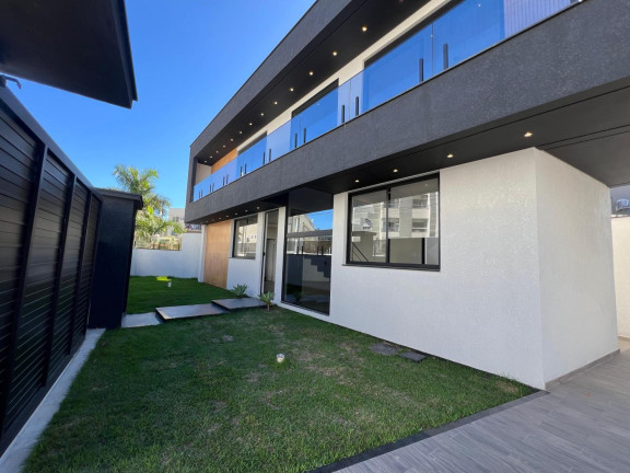 Imagem Casa com 3 Quartos à Venda, 320 m² em Ingleses Do Rio Vermelho - Florianópolis