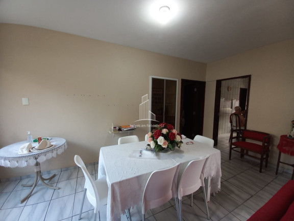 Imagem Casa com 6 Quartos à Venda, 300 m² em Vicente Pinzon - Fortaleza Imagem Casa com 6 Quartos à Venda, 300 m² em Vicente Pinzon - Fortaleza