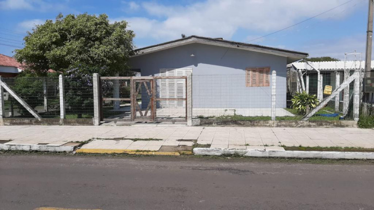 Imagem Casa com 4 Quartos à Venda, 190 m² em Arroio Teixeira - Capao Da Canoa Imagem Casa com 4 Quartos à Venda, 190 m² em Arroio Teixeira - Capao Da Canoa