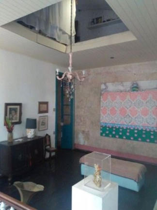 Imagem Casa com 7 Quartos à Venda, 405 m² em Santo Antônio - Salvador Imagem Casa com 7 Quartos à Venda, 405 m² em Santo Antônio - Salvador