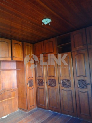 Imagem Imóvel com 3 Quartos à Venda, 214 m² em Jardim Lindóia - Porto Alegre Imagem Imóvel com 3 Quartos à Venda, 214 m² em Jardim Lindóia - Porto Alegre
