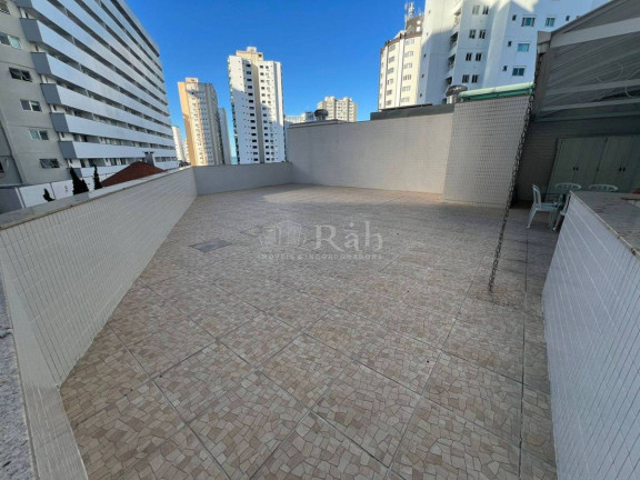 Imagem Apartamento com 3 Quartos para Alugar, 180 m² em Balneário Camboriú