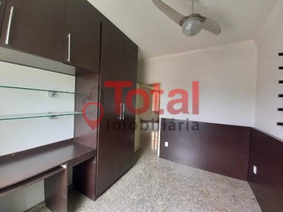 Imagem Casa com 3 Quartos à Venda, 150 m² em Centro - Coronel Fabriciano Imagem Casa com 3 Quartos à Venda, 150 m² em Centro - Coronel Fabriciano