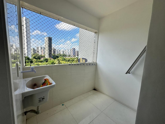 Imagem Apartamento com 2 Quartos à Venda, 65 m² em Torre - Recife