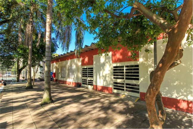 Imagem Imóvel com 3 Quartos à Venda, em Vila Nova - Porto Alegre Imagem Imóvel com 3 Quartos à Venda, em Vila Nova - Porto Alegre