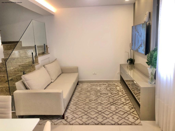 Imagem Casa com 3 Quartos à Venda, 140 m² em Santa Felicidade - Curitiba