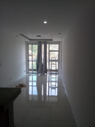 Imagem Imóvel com 2 Quartos à Venda, 80 m² em São Francisco - Niterói Imagem Imóvel com 2 Quartos à Venda, 80 m² em São Francisco - Niterói