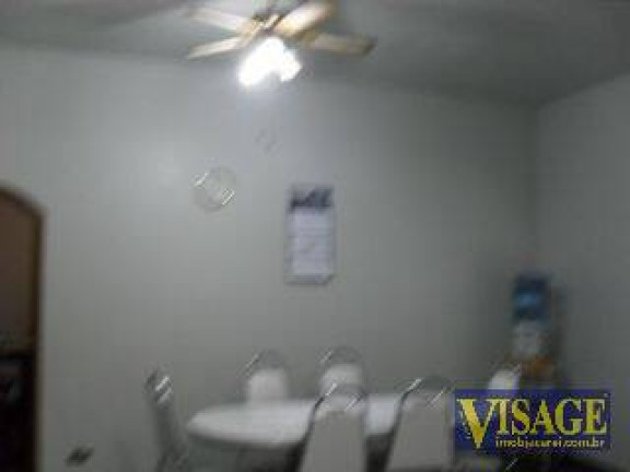 Imagem Sobrado com 3 Quartos à Venda, 308 m² em Vila Formosa - Jacareí