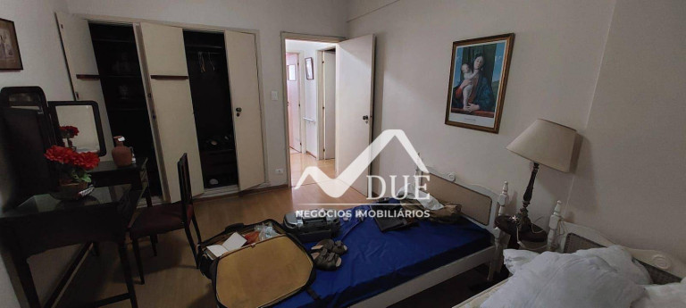 Imagem Apartamento com 3 Quartos à Venda, 228 m² em Gonzaga - Santos Imagem Apartamento com 3 Quartos à Venda, 228 m² em Gonzaga - Santos