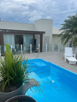 Imagem Casa com 3 Quartos à Venda, 288 m² em Cento - Tijucas Imagem Casa com 3 Quartos à Venda, 288 m² em Cento - Tijucas