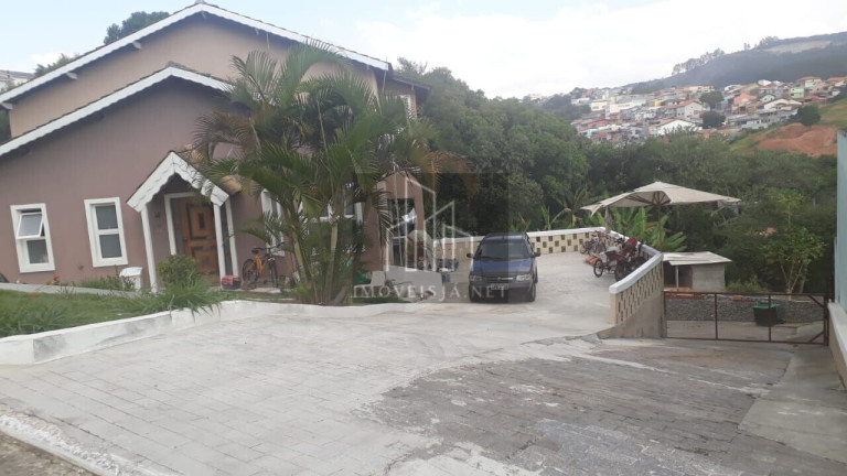 Imagem Casa com 7 Quartos à Venda, 400 m² em Tarumã - Santana De Parnaíba Imagem Casa com 7 Quartos à Venda, 400 m² em Tarumã - Santana De Parnaíba