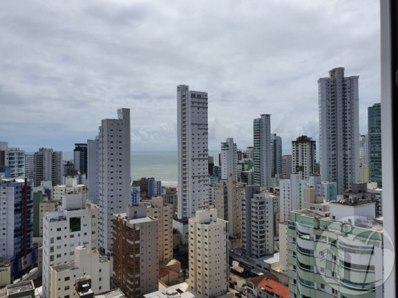 Imagem Apartamento com 3 Quartos à Venda, 195 m² em Centro - Balneário Camboriú Imagem Apartamento com 3 Quartos à Venda, 195 m² em Centro - Balneário Camboriú
