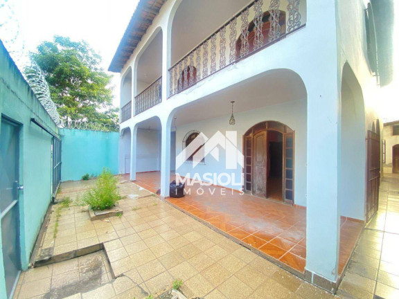Imagem Casa com 7 Quartos à Venda, 321 m² em Centro - Vila Velha