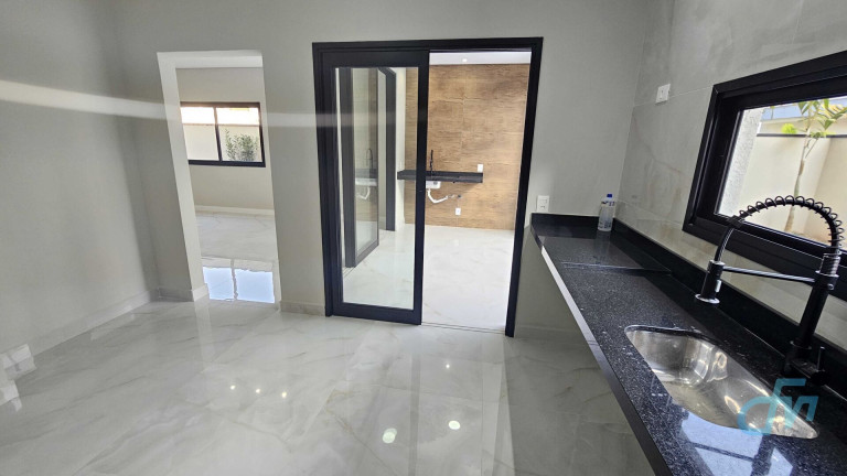 Imagem Sobrado com 4 Quartos à Venda, 235 m² em Fazenda Rodeio - Mogi Das Cruzes Imagem Sobrado com 4 Quartos à Venda, 235 m² em Fazenda Rodeio - Mogi Das Cruzes