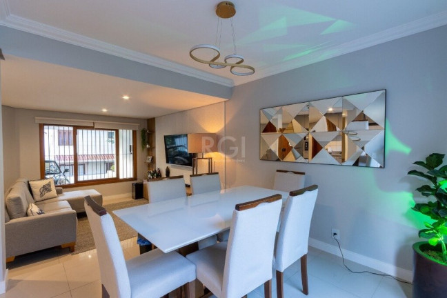 Imagem Casa de Condomínio com 3 Quartos à Venda, 217 m² em Tristeza - Porto Alegre Imagem Casa de Condomínio com 3 Quartos à Venda, 217 m² em Tristeza - Porto Alegre