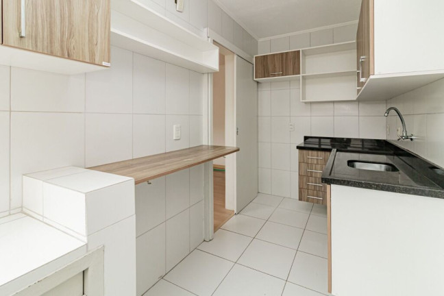 Imagem Apartamento com 2 Quartos à Venda, 56 m² em Santo Antônio - Porto Alegre Imagem Apartamento com 2 Quartos à Venda, 56 m² em Santo Antônio - Porto Alegre