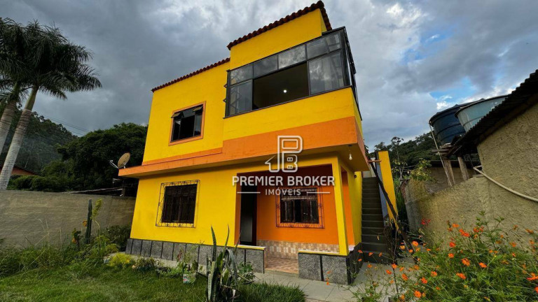 Imagem Casa com 2 Quartos à Venda, 110 m² em Pessegueiros - Teresópolis Imagem Casa com 2 Quartos à Venda, 110 m² em Pessegueiros - Teresópolis