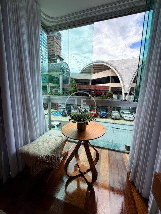 Imagem Apartamento com 3 Quartos à Venda, 135 m² em Setor Bueno - Goiânia Imagem Apartamento com 3 Quartos à Venda, 135 m² em Setor Bueno - Goiânia