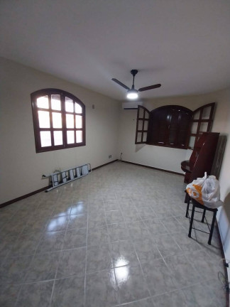 Imagem Casa com 3 Quartos à Venda, 254 m² em Muquiçaba - Guarapari Imagem Casa com 3 Quartos à Venda, 254 m² em Muquiçaba - Guarapari