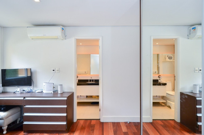 Imagem Imóvel com 3 Quartos à Venda, 270 m² em Vila Andrade - São Paulo