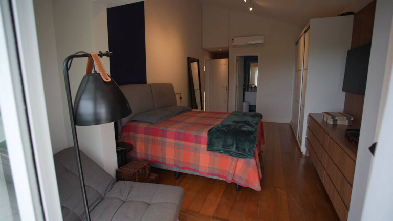 Imagem Casa com 4 Quartos à Venda, 570 m² em Jurere Internacional - Florianópolis Imagem Casa com 4 Quartos à Venda, 570 m² em Jurere Internacional - Florianópolis