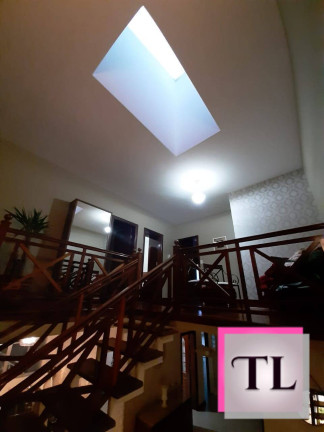 Imagem Casa com 3 Quartos à Venda, 270 m² em Jardim Centenário - Poços De Caldas Imagem Casa com 3 Quartos à Venda, 270 m² em Jardim Centenário - Poços De Caldas