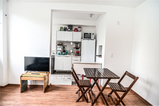 Imagem Apartamento com 2 Quartos à Venda, 42 m² em Sarandi - Porto Alegre