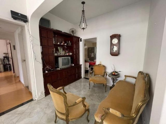 Imagem Imóvel com 3 Quartos à Venda, 134 m² em Icaraí - Niterói Imagem Imóvel com 3 Quartos à Venda, 134 m² em Icaraí - Niterói
