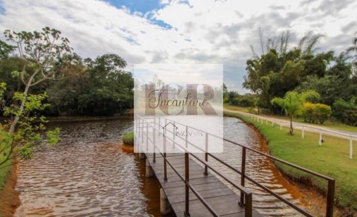 Terreno à Venda, 800 m² em Araçoiaba Da Serra