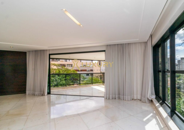 Imagem Imóvel com 4 Quartos à Venda, 251 m² em Sion - Belo Horizonte Imagem Imóvel com 4 Quartos à Venda, 251 m² em Sion - Belo Horizonte