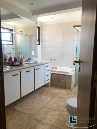 Imagem Imóvel com 4 Quartos à Venda, 252 m² em Centro - Ribeirão Preto Imagem Imóvel com 4 Quartos à Venda, 252 m² em Centro - Ribeirão Preto