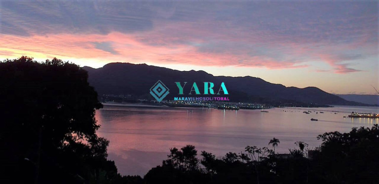 Casa com 3 Quartos à Venda, 900 m² em Piuva - Ilhabela
