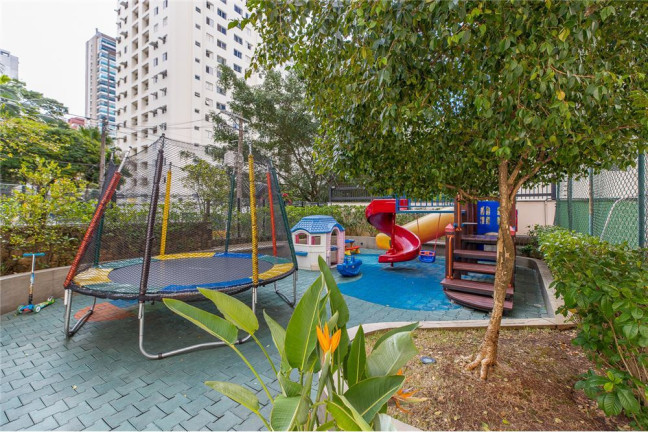 Imagem Imóvel com 4 Quartos à Venda,  em Moema - São Paulo