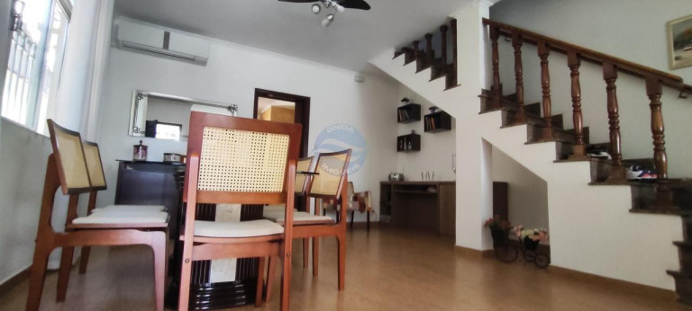 Imagem Sobrado com 3 Quartos à Venda, 156 m² em Embaré - Santos
