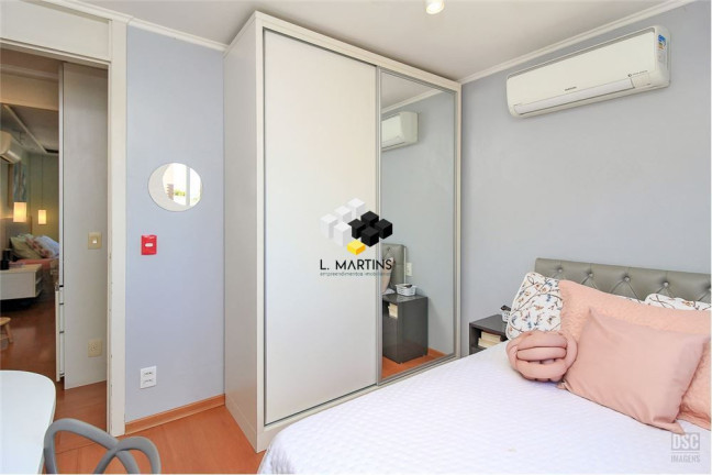 Imagem Casa de Condomínio com 3 Quartos à Venda, 145 m² em São Sebastião - Porto Alegre Imagem Casa de Condomínio com 3 Quartos à Venda, 145 m² em São Sebastião - Porto Alegre
