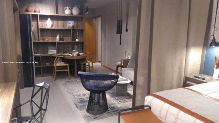 Imagem Imóvel com 1 Quarto à Venda, em Centro - Rio De Janeiro Imagem Imóvel com 1 Quarto à Venda, em Centro - Rio De Janeiro