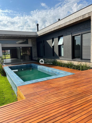 Imagem Casa com 4 Quartos à Venda, 300 m² Imagem Casa com 4 Quartos à Venda, 300 m²