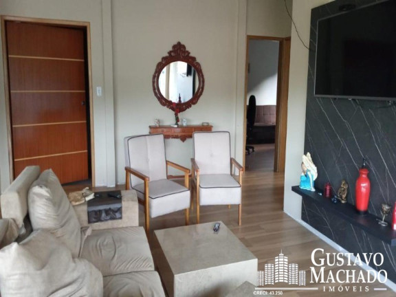 Imagem Imóvel com 4 Quartos à Venda, 2.920 m² em Retiro - Volta Redonda