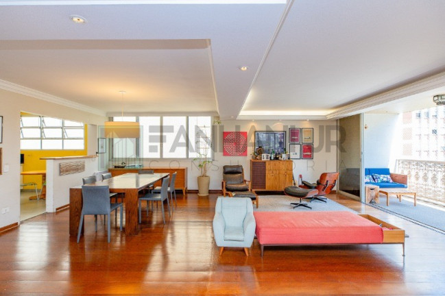 Imagem Imóvel com 3 Quartos à Venda, 331 m² em Itaim Bibi - São Paulo