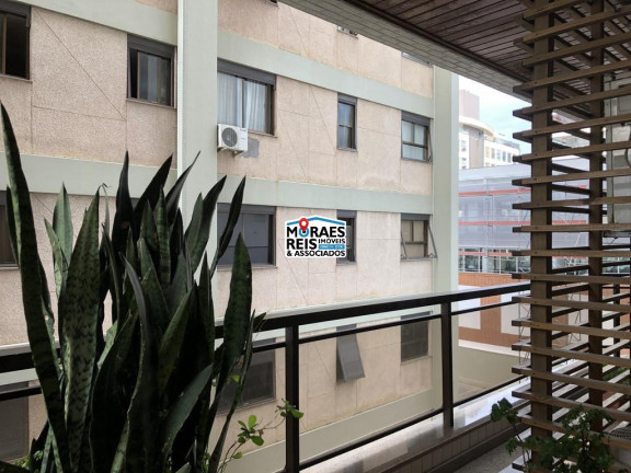 Imagem Apartamento com 4 Quartos para Alugar, 415 m² em Centro - Florianópolis Imagem Apartamento com 4 Quartos para Alugar, 415 m² em Centro - Florianópolis
