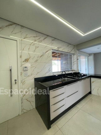 Imagem Casa com 5 Quartos à Venda, 232 m² em Riviera De Santa Cristina I - Arandu Imagem Casa com 5 Quartos à Venda, 232 m² em Riviera De Santa Cristina I - Arandu