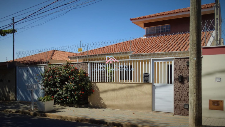 Imagem Casa com 4 Quartos à Venda, 400 m² em Vila Viotto - Jundiaí Imagem Casa com 4 Quartos à Venda, 400 m² em Vila Viotto - Jundiaí