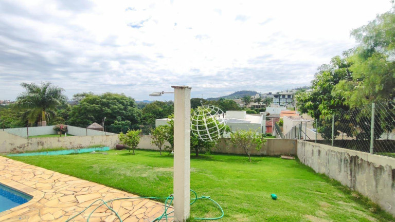 Imagem Casa com 4 Quartos à Venda, 250 m² em Condomínio Serra Da Estrela - Atibaia Imagem Casa com 4 Quartos à Venda, 250 m² em Condomínio Serra Da Estrela - Atibaia