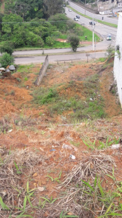 Terreno à Venda, 640 m² em Parque Primavera - Poços De Caldas