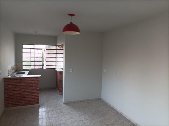 Imagem Casa com 2 Quartos à Venda, 80 m² em Colina Verde - Avaré